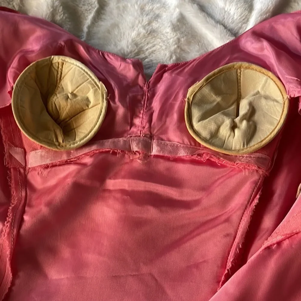 Stunning Vintage Pink Party Dress - Picture 11 of 14